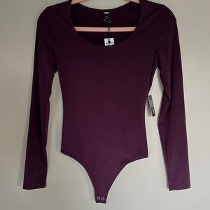 Express Body Contour Scoop Neck Bodysuit - Purple - XS